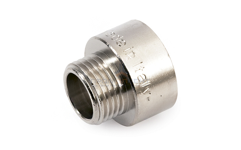 Переходник латунный с внутренней резьбой на наружную STOUT - 1/4